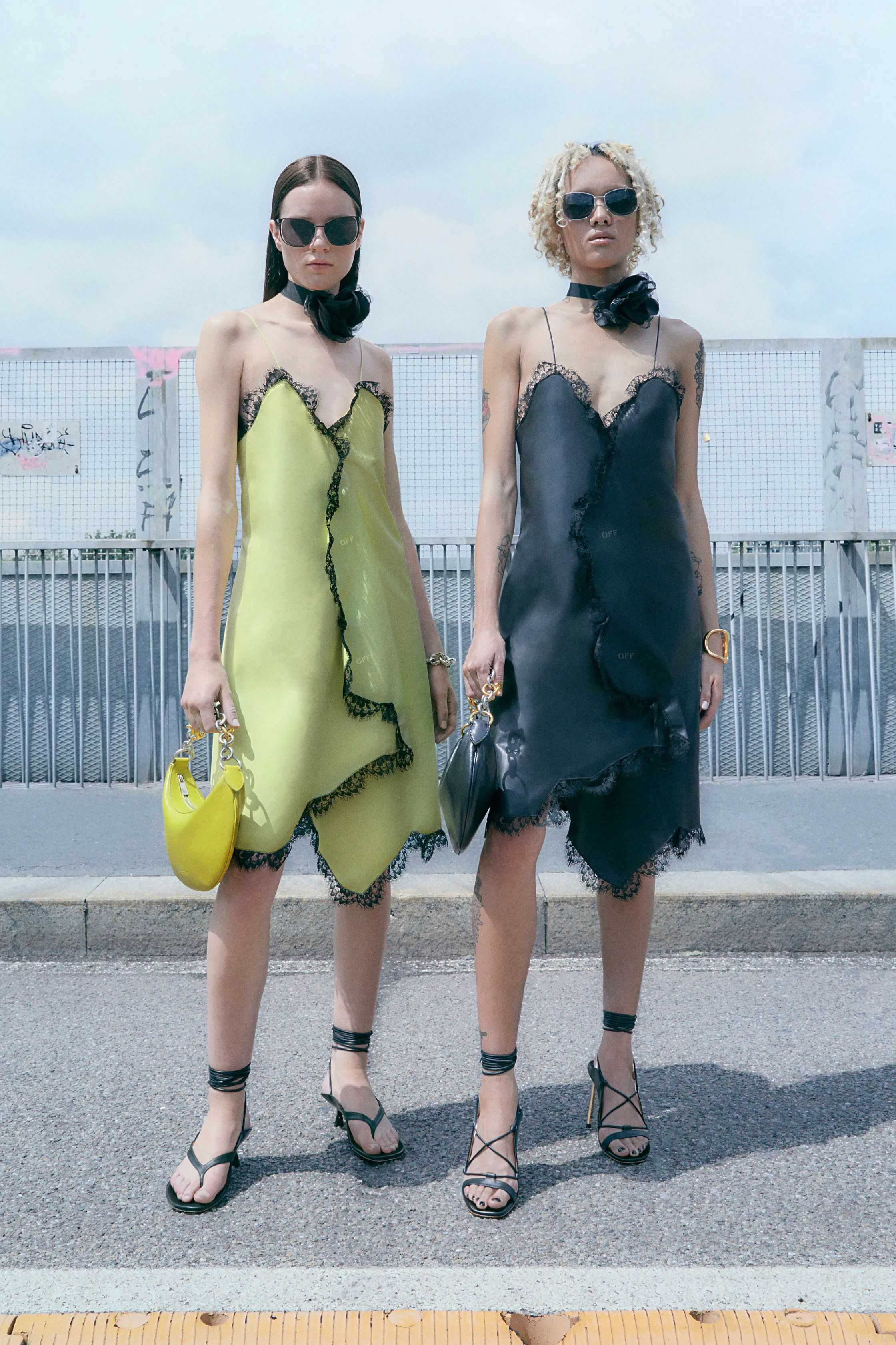 off-white - homecoming - 5164