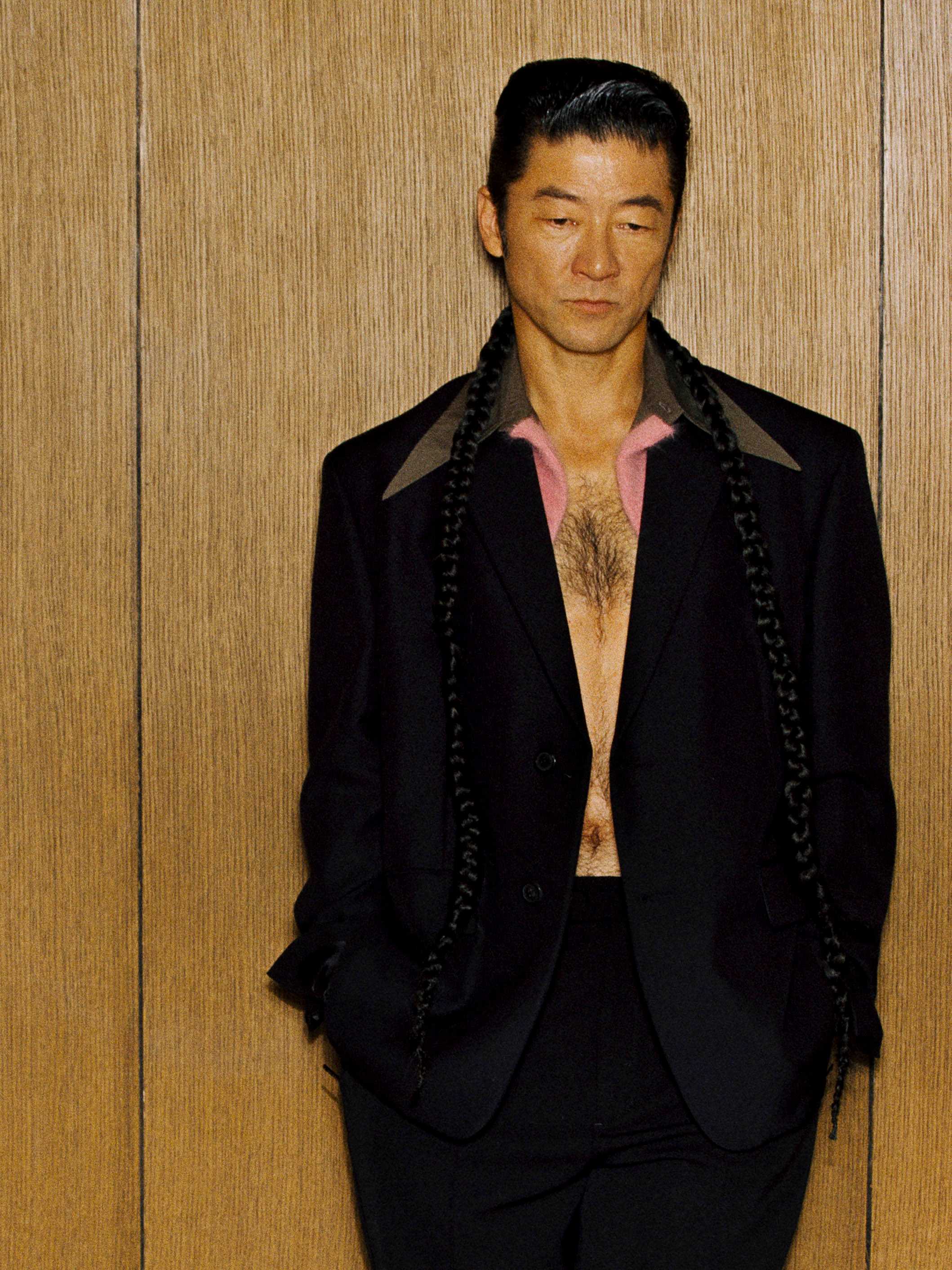 Modern Weekly Style - Julian Song - 7884