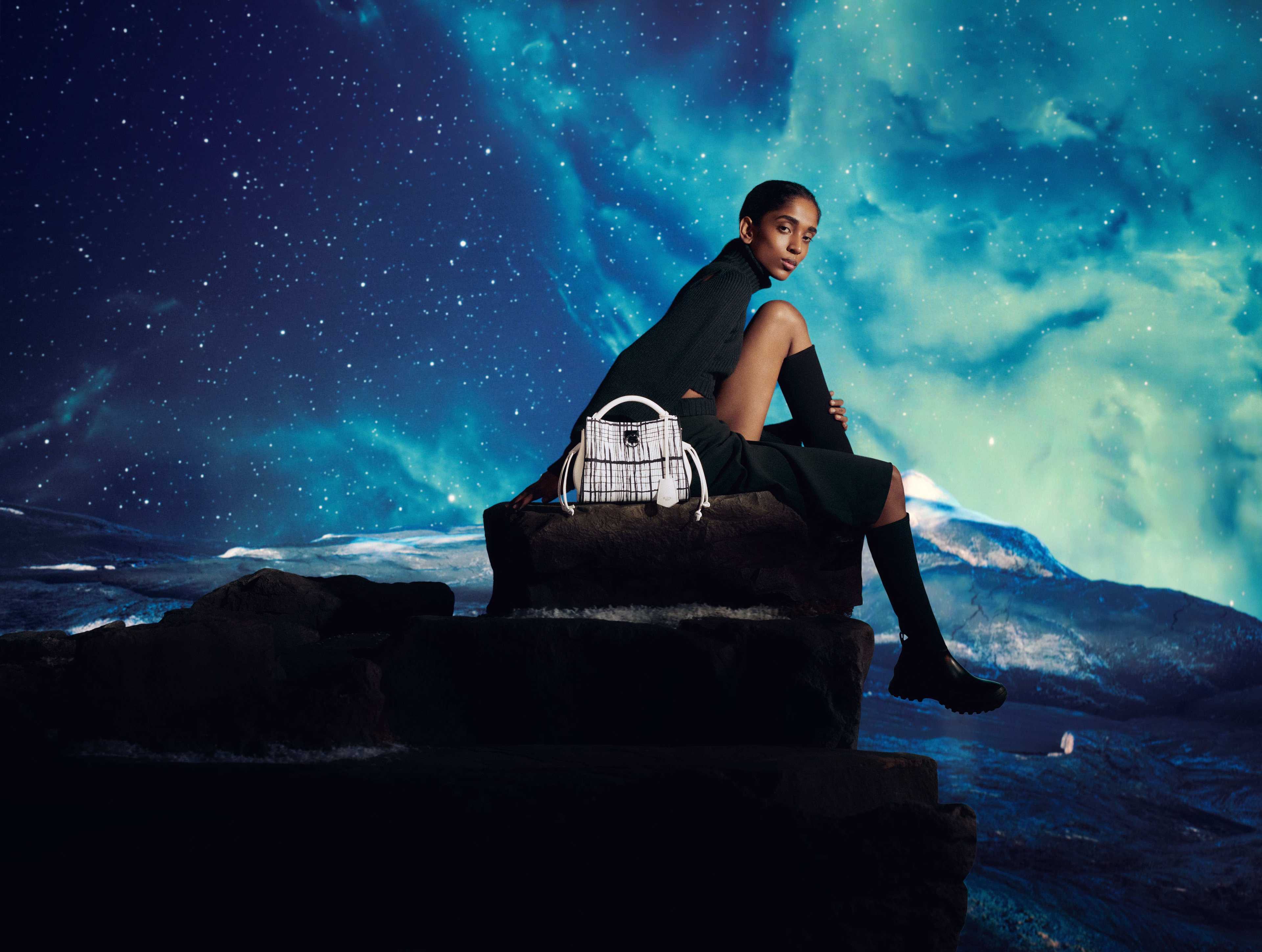Mulberry Festive - Lena Emery - 3809