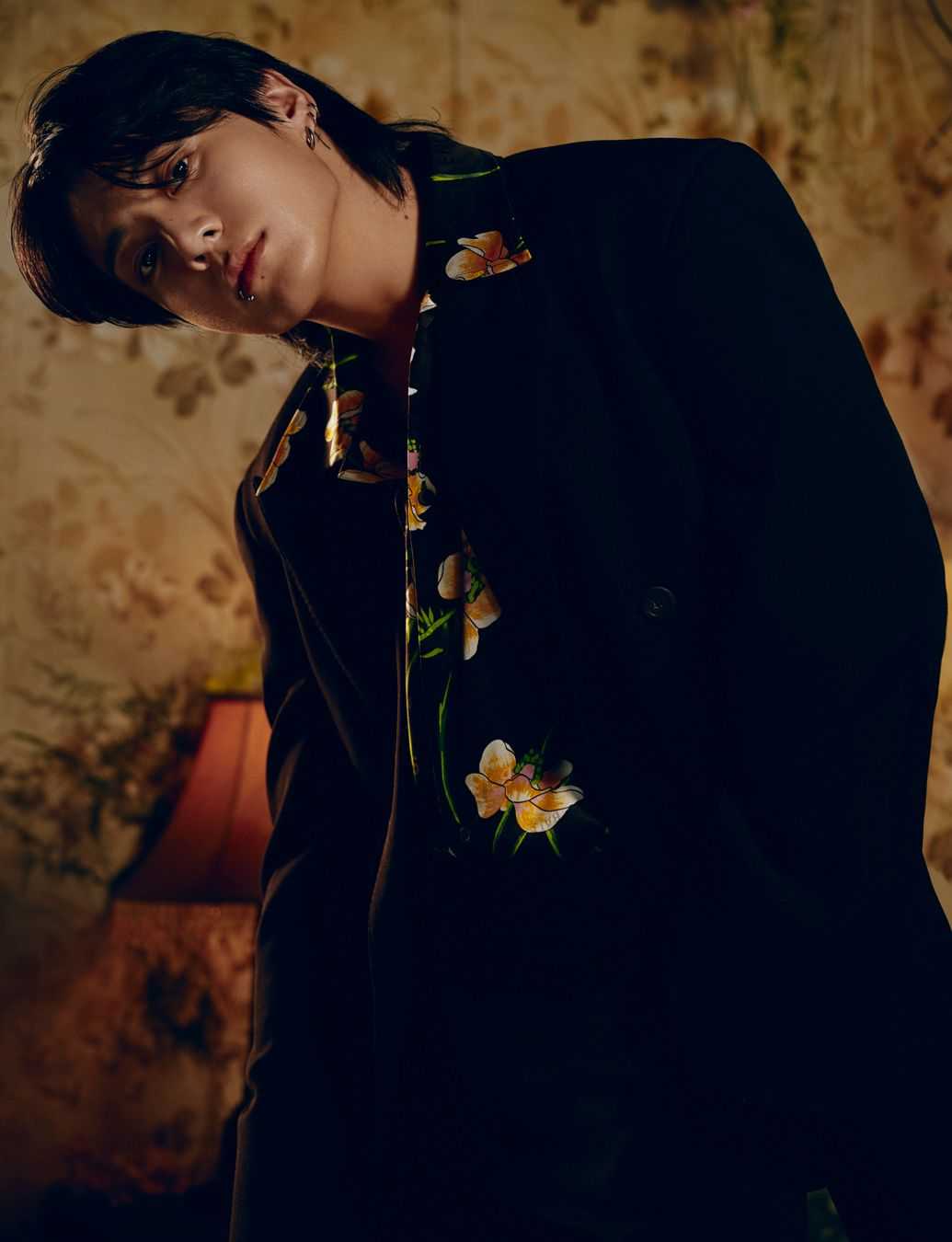 Dazed - Beyond Borders - 5438
