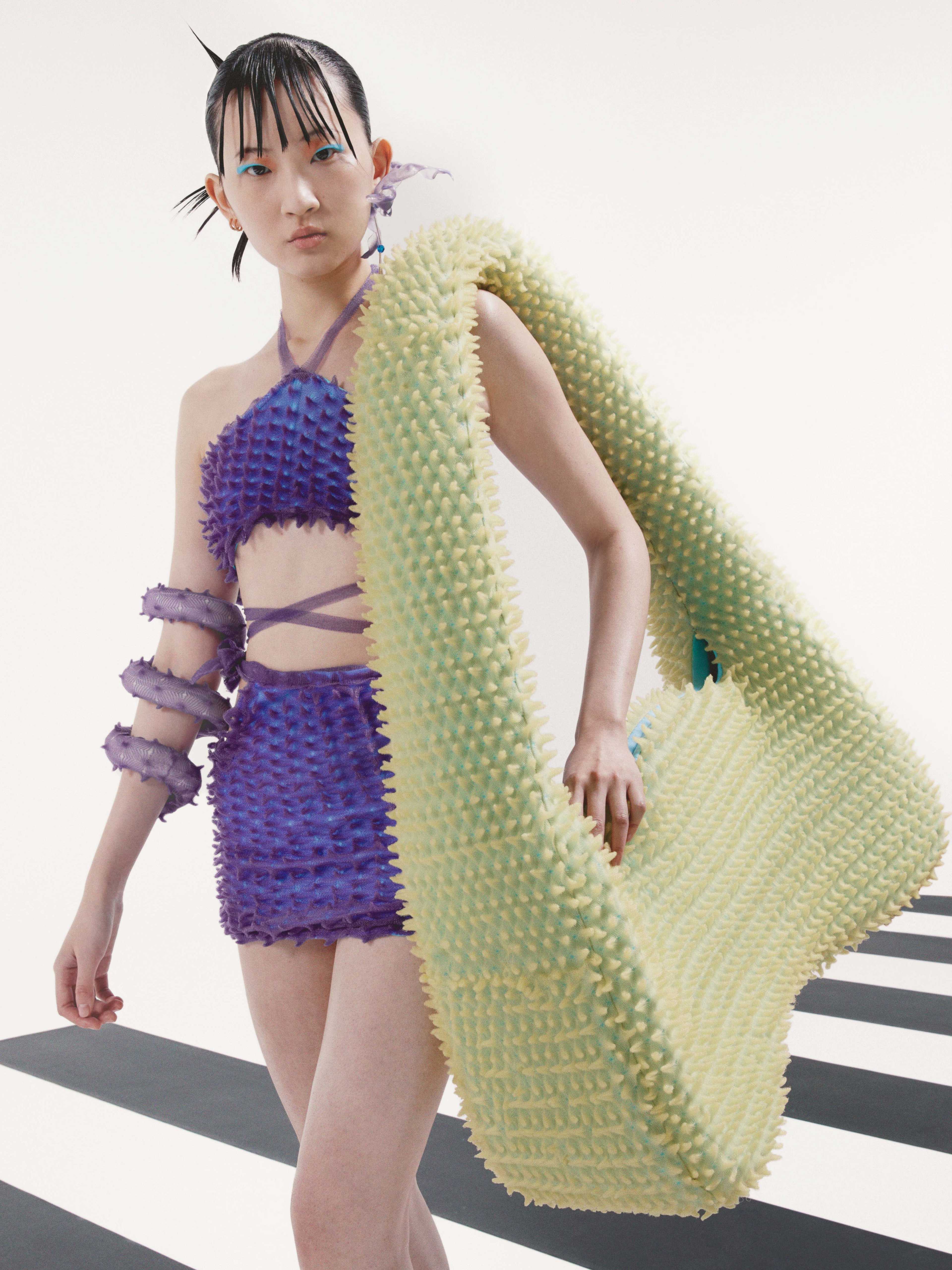 Dazed - Zach Apo-Tsang - 2529