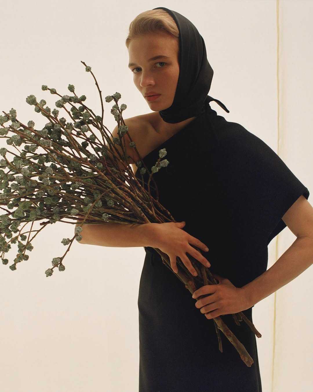 The Gentlewoman Magazine - Zoe Ghertner - 9141
