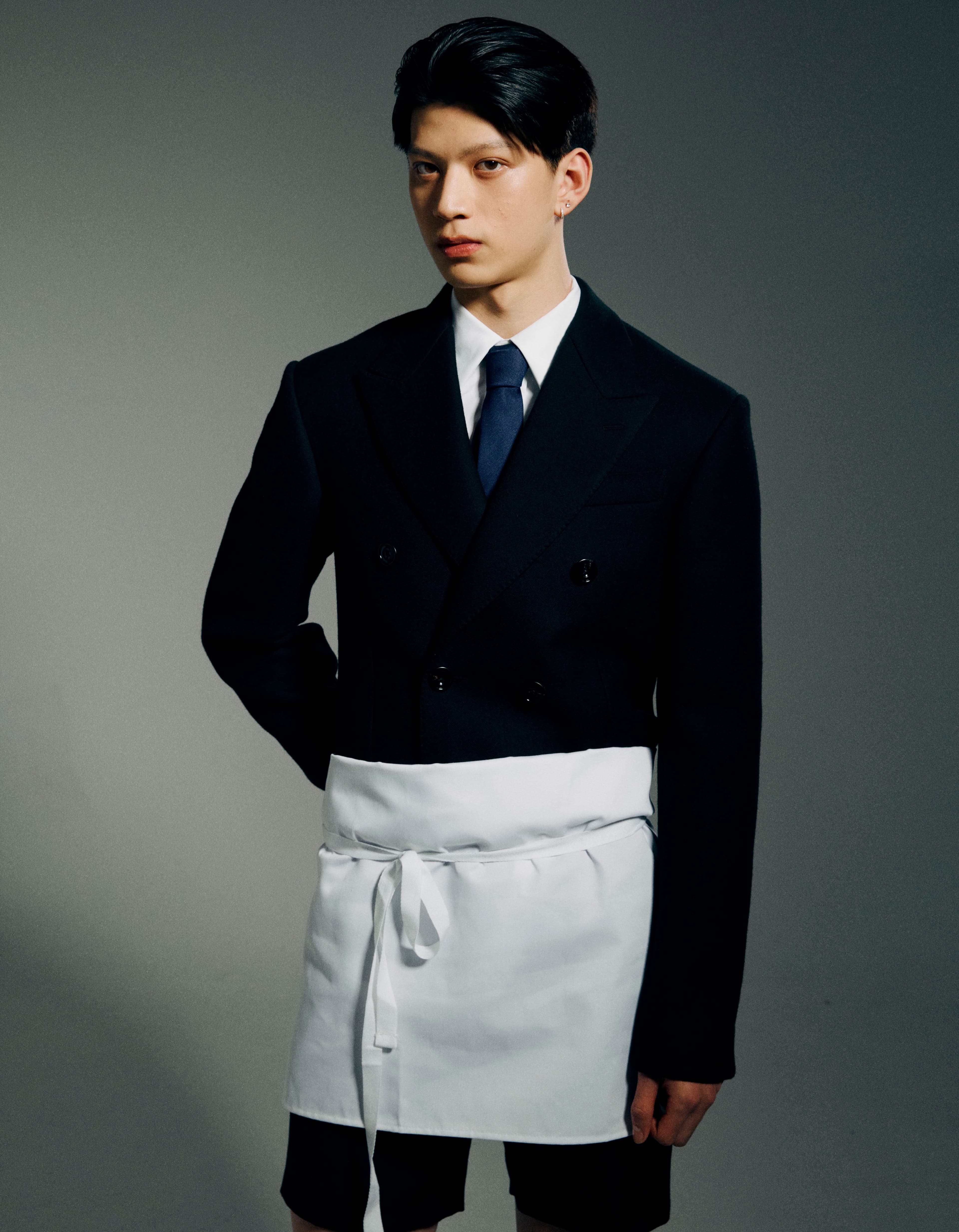 L'Officiel Hommes - Kitchen stunts