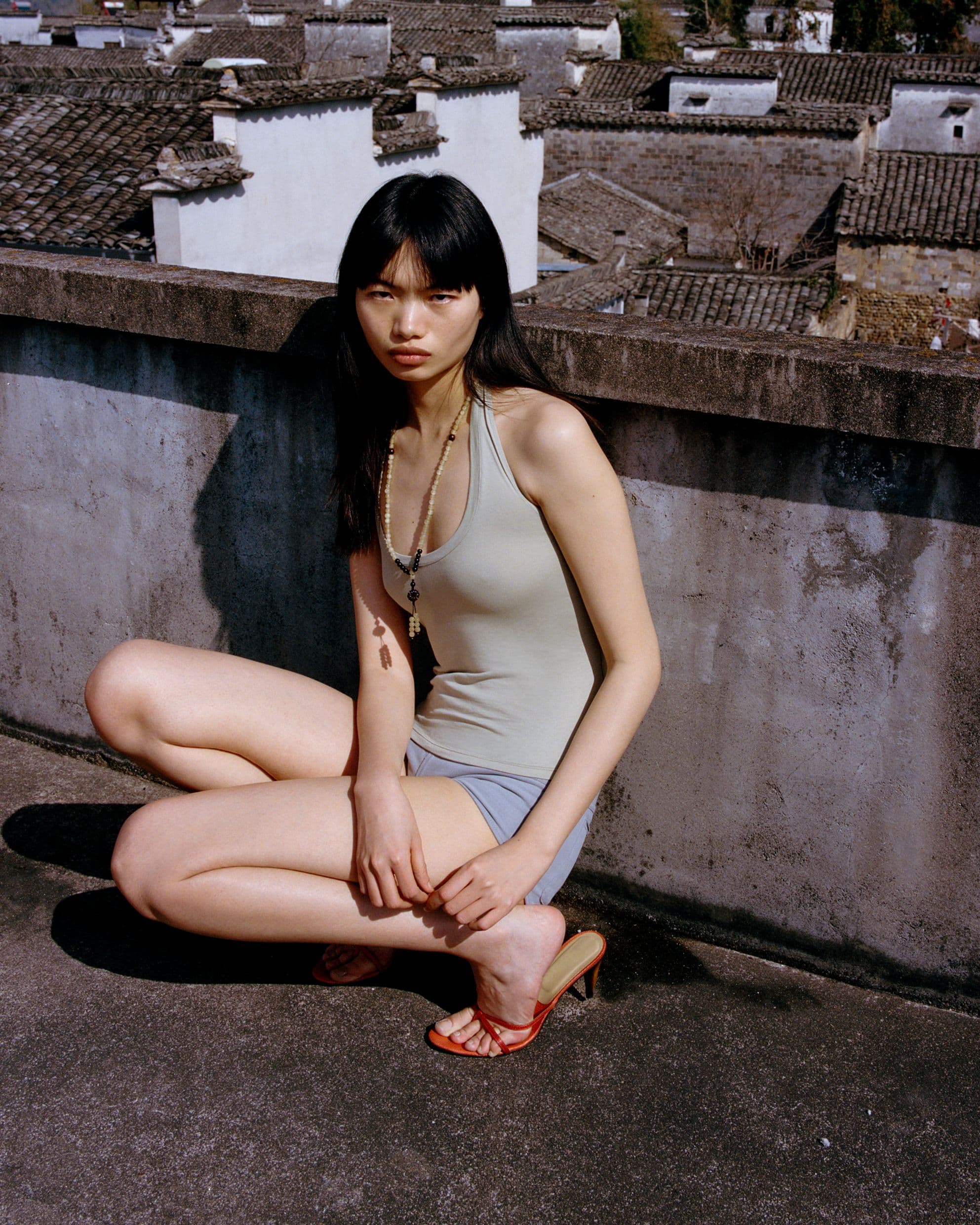 Tank Air  - Erika Kamano