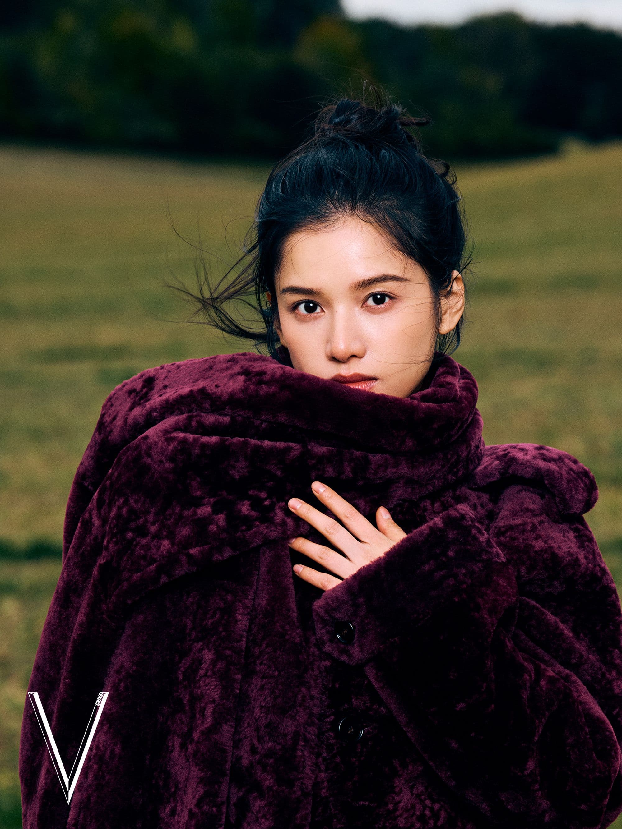 V Magazine - Burberry Special