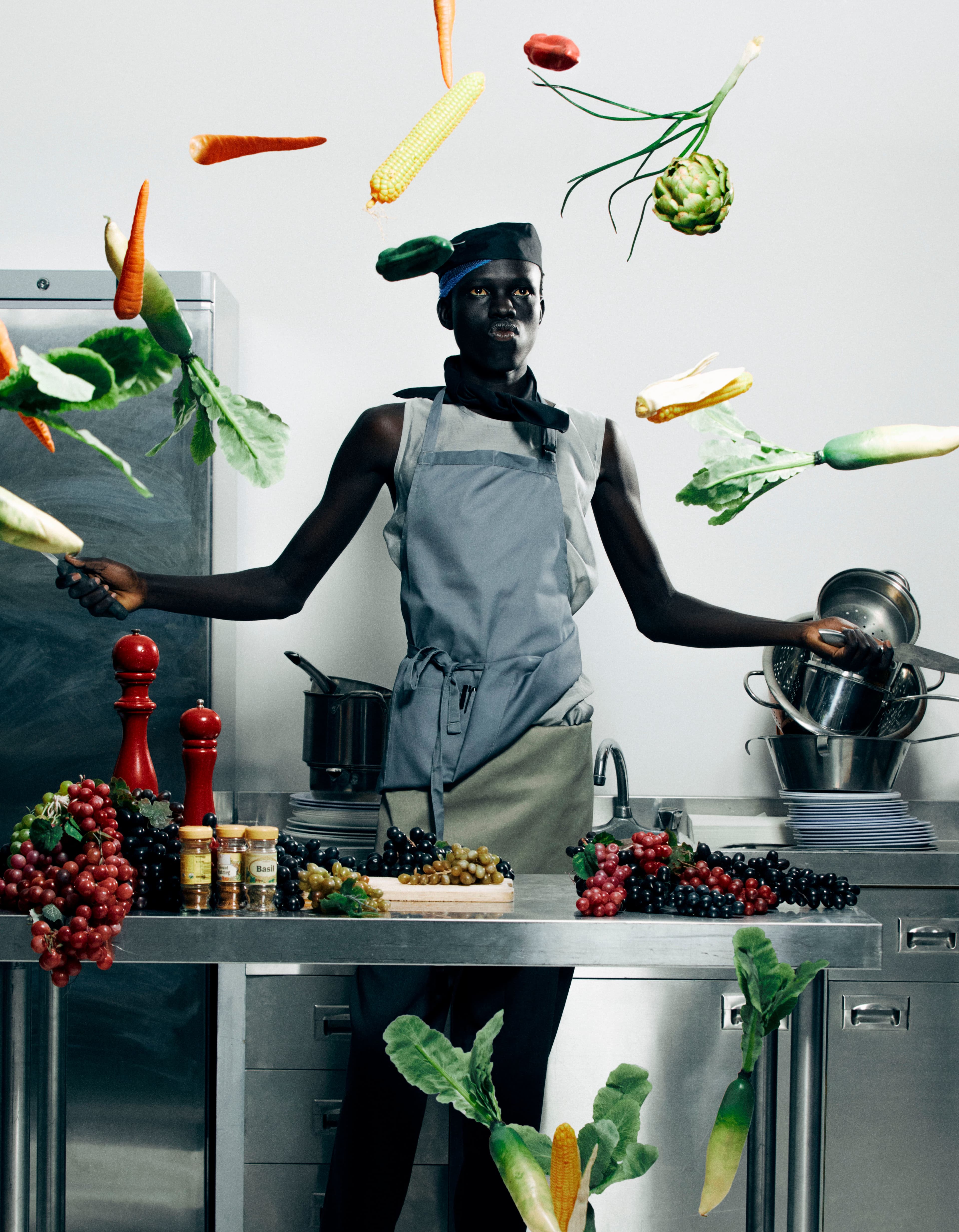 L'Officiel Hommes - Kitchen stunts