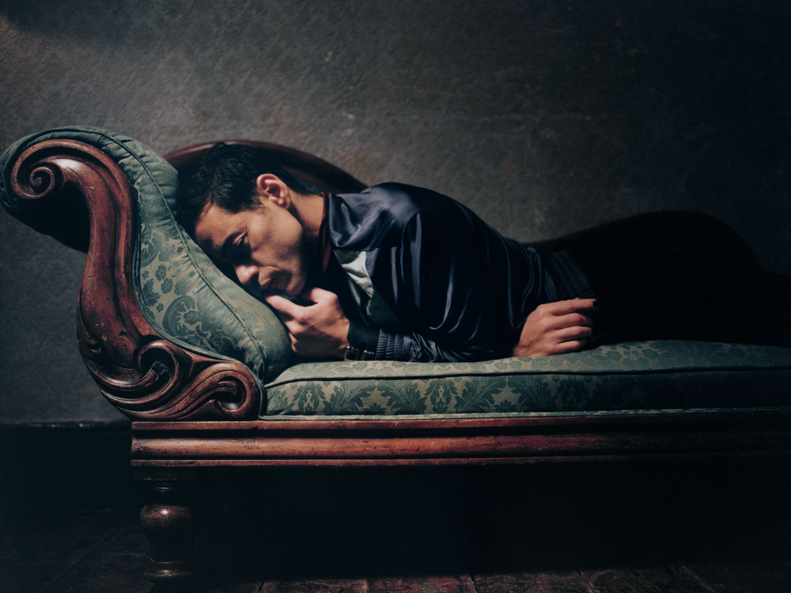 CR Rami Malek - Erika Kamano
