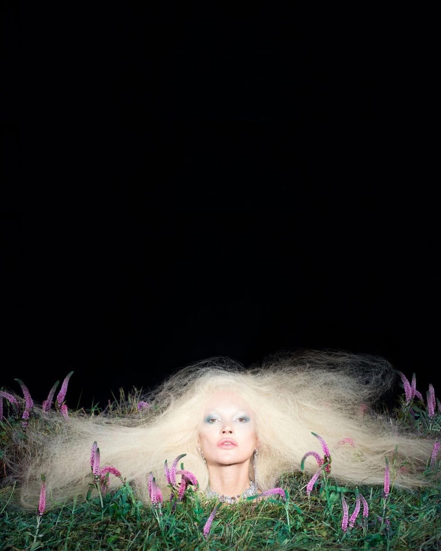 Vogue France - Carlijn Jacobs