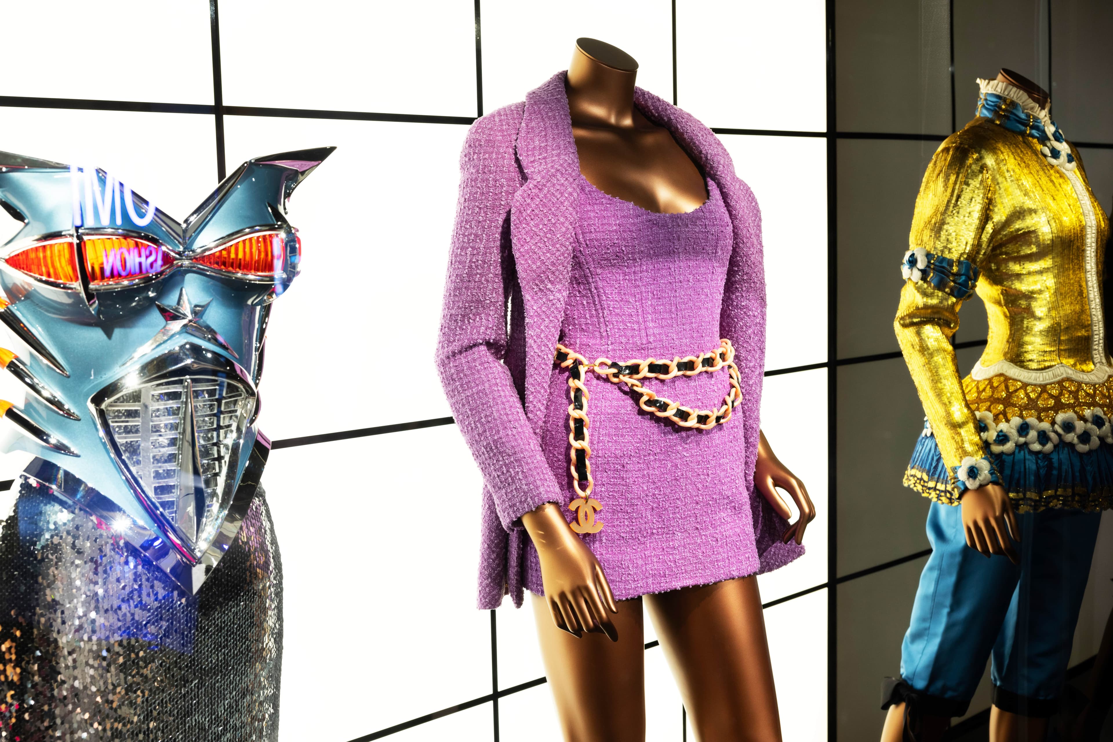 Naomi in Fashion - Victoria and Albert Museum