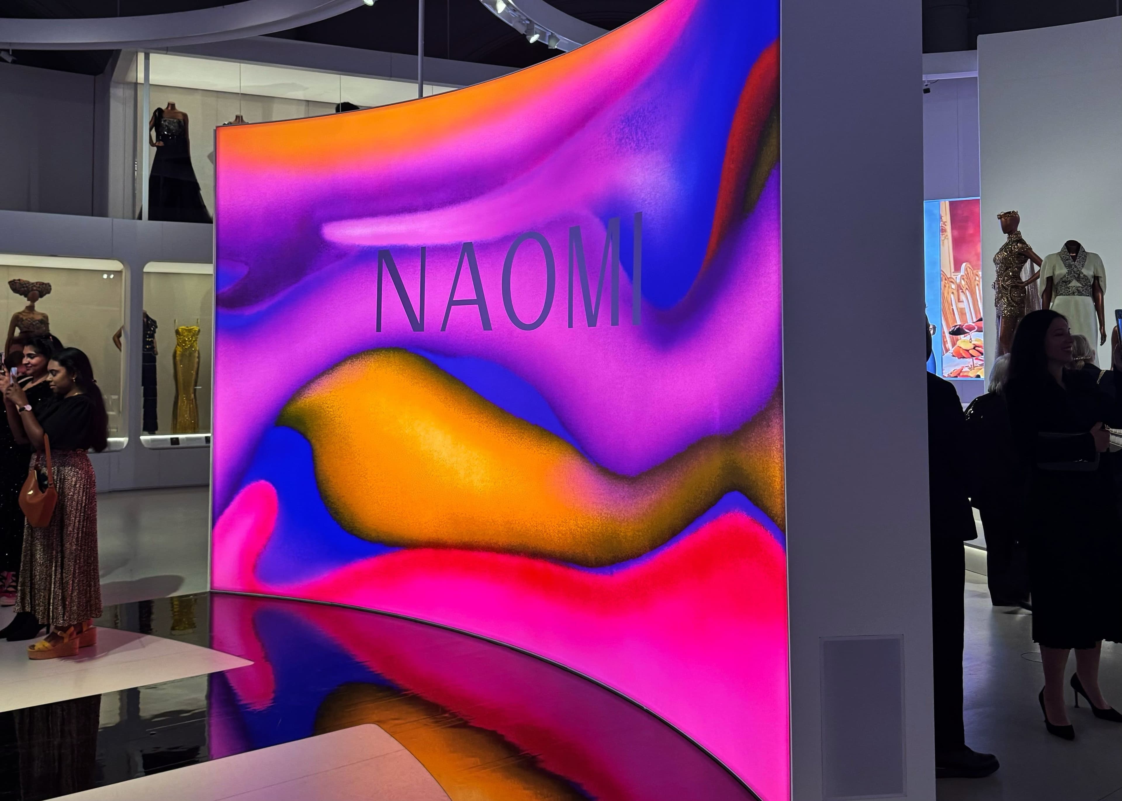 Naomi in Fashion - Victoria and Albert Museum