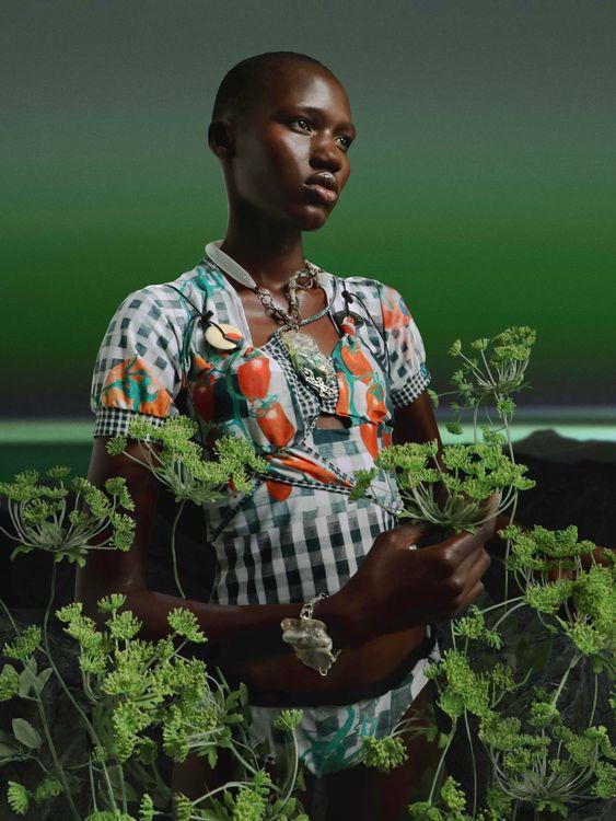 Apart Magazine  - Zach Apo-Tsang 