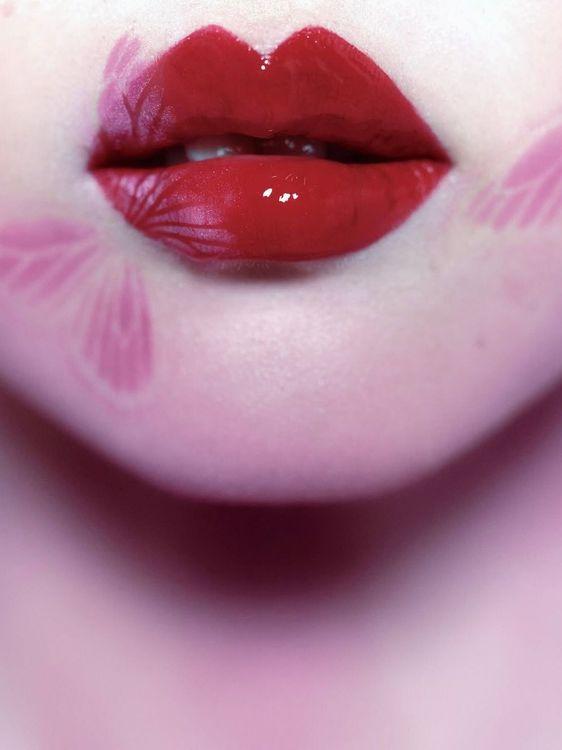 Vogue China June - Leslie Zhang JiaCheng