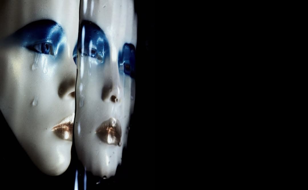 Mask  - Valentina Li