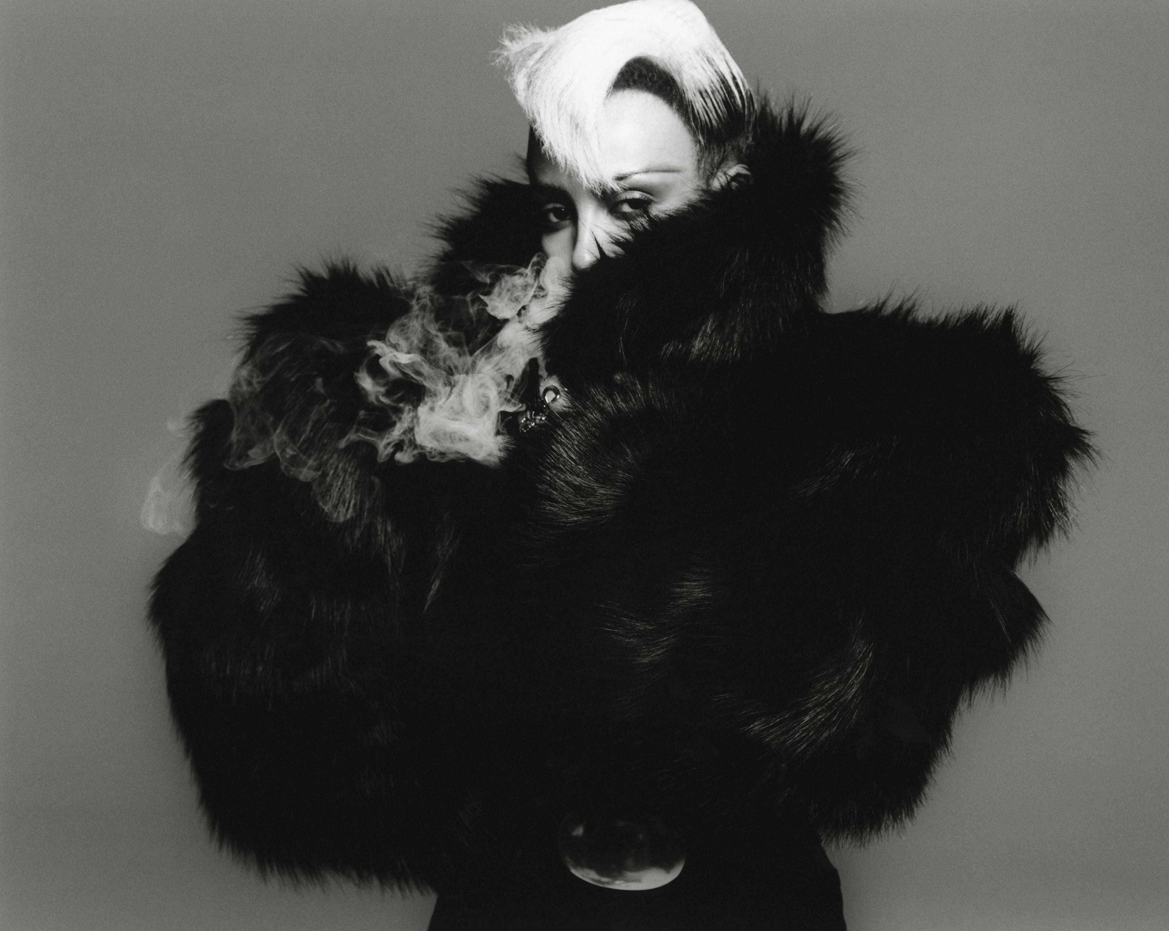 Elle UK ft. Doja Cat - Louie Banks
