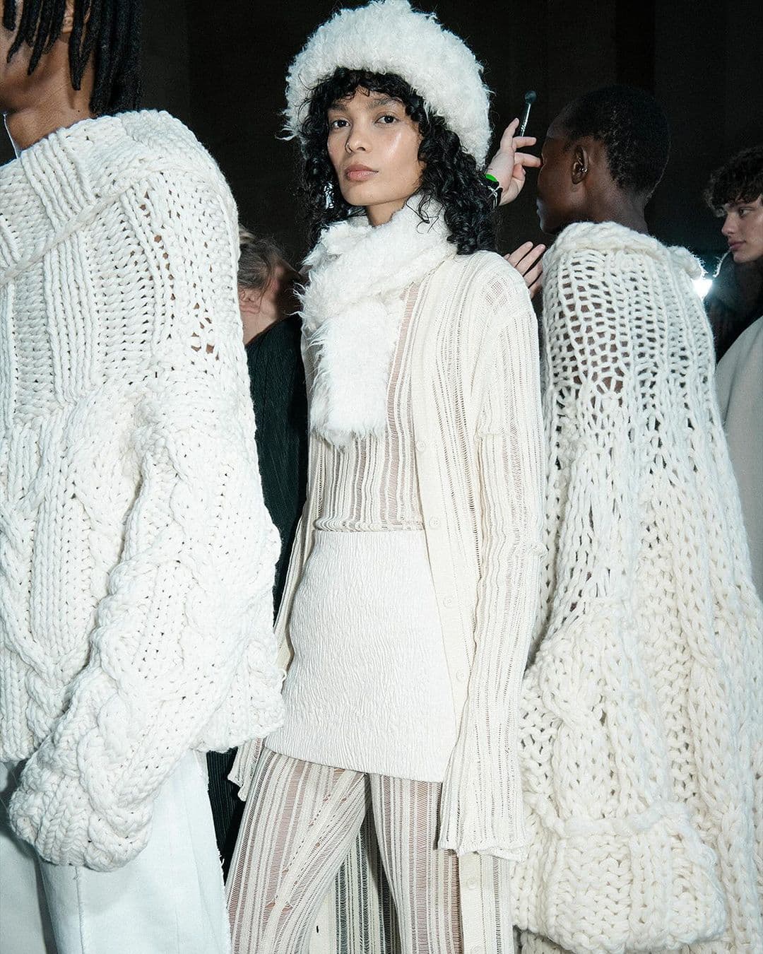 Mycelia aw24 - Holzweiler