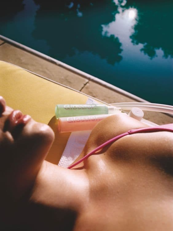 Glossier Body  - Pia Riverola