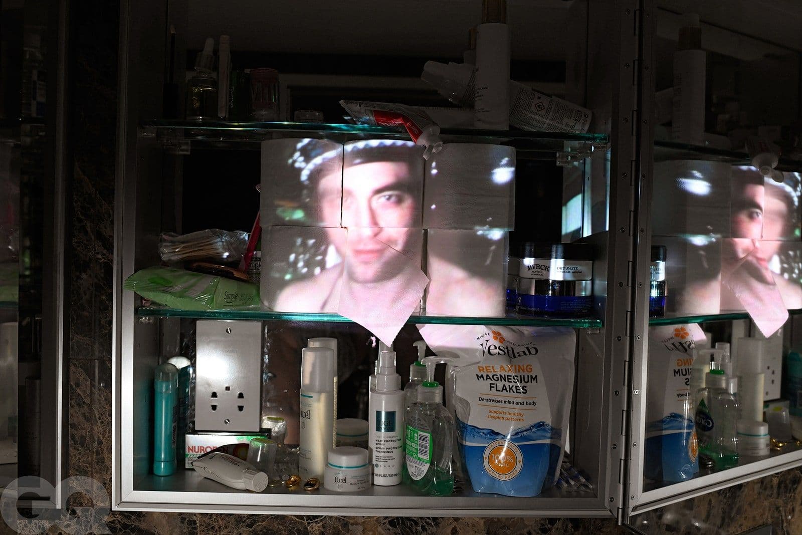 Robert Pattinson - Robert Pattinson